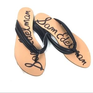 NWOT Sam Edelman Janet Thong Low Heel Sandals
